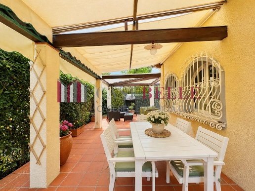 casa indipendente in affitto a Forte dei Marmi