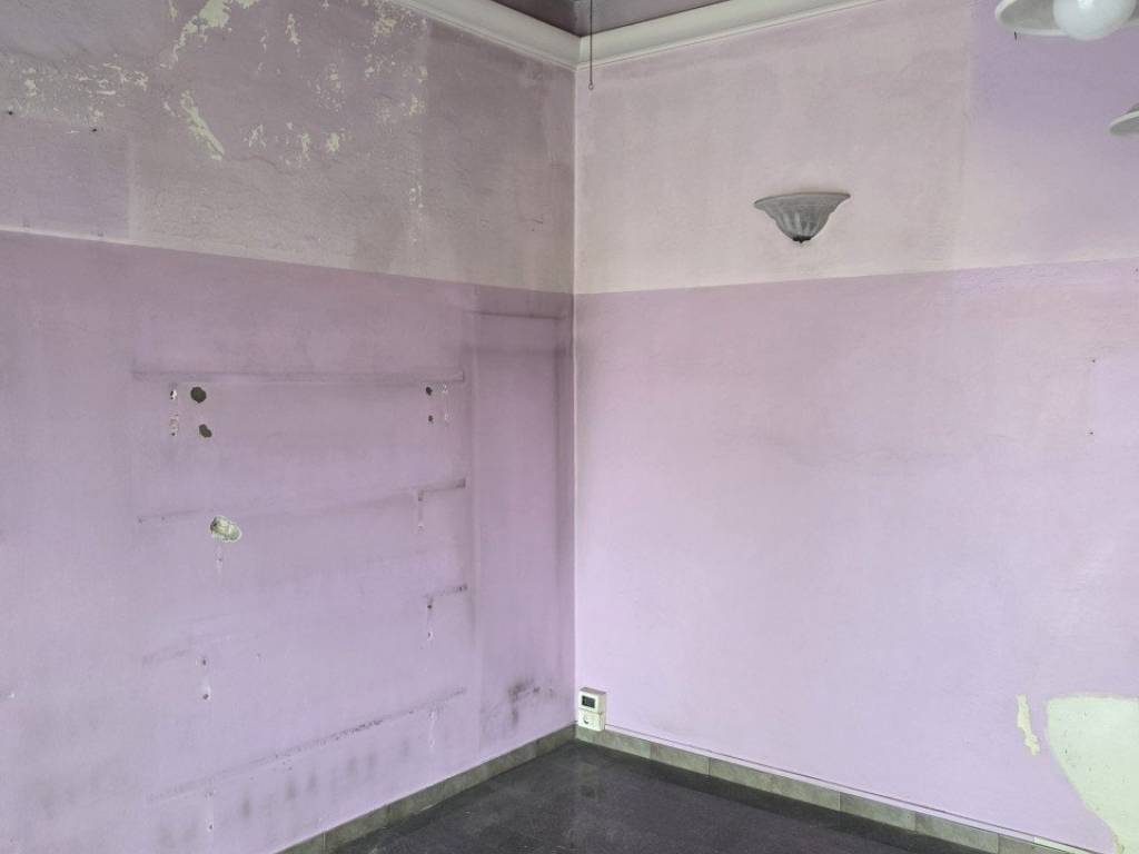 negozio in affitto a Forte dei Marmi in zona Vittoria Apuana