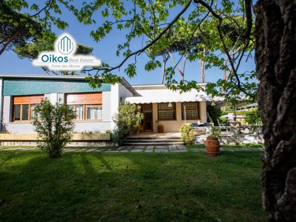 casa indipendente in affitto a Forte dei Marmi