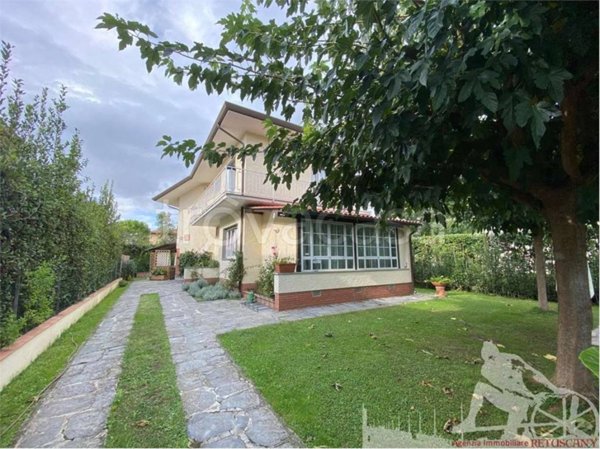 casa indipendente in affitto a Forte dei Marmi