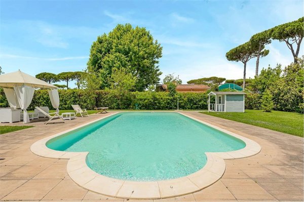 casa indipendente in affitto a Forte dei Marmi