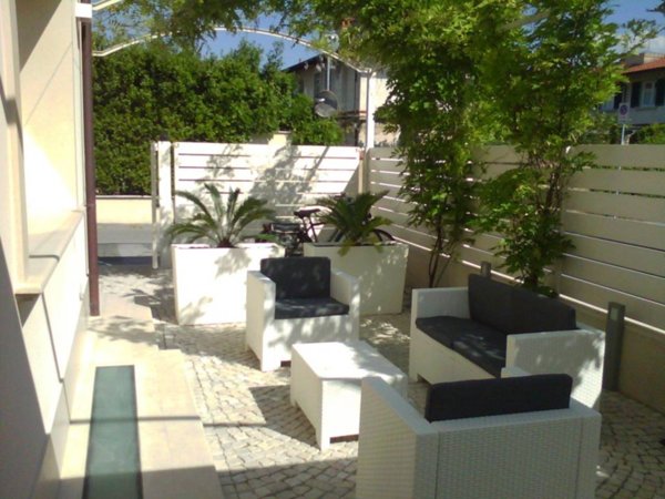 casa indipendente in affitto a Forte dei Marmi in zona Vittoria Apuana