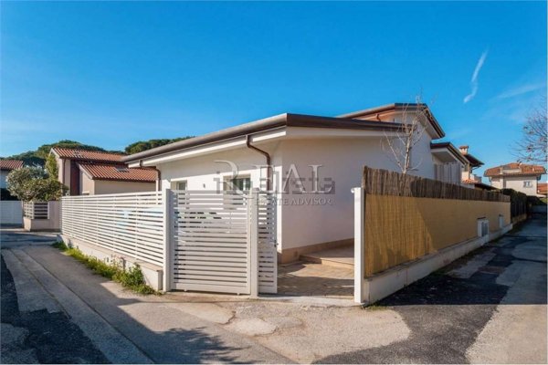 casa indipendente in affitto a Forte dei Marmi