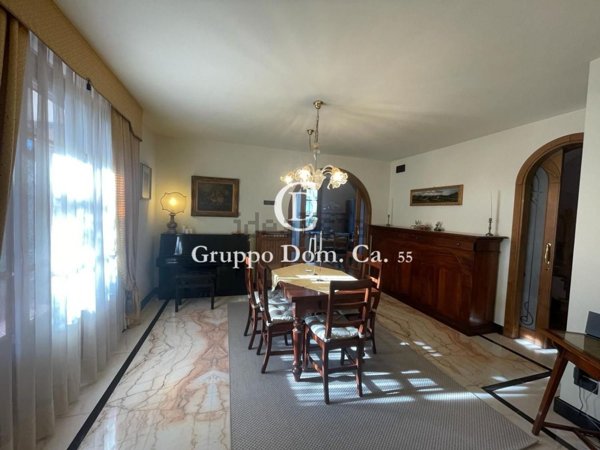 casa indipendente in affitto a Forte dei Marmi in zona Vittoria Apuana