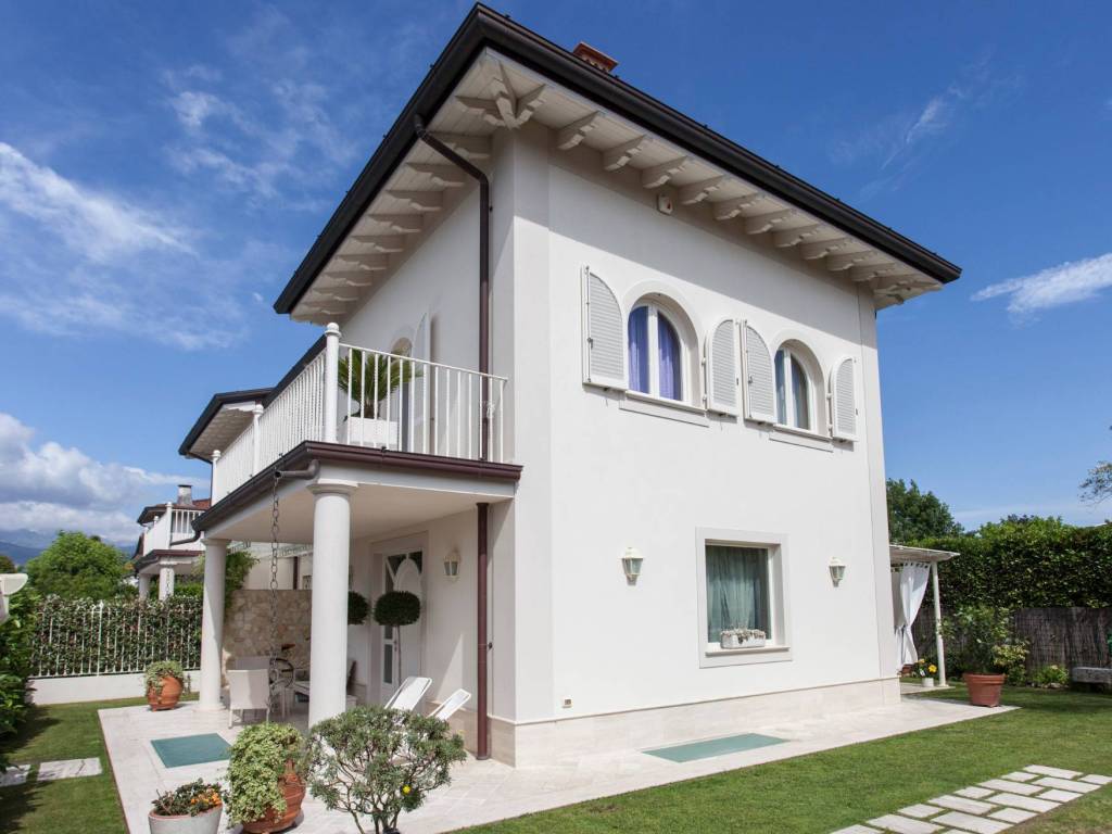 casa indipendente in affitto a Forte dei Marmi