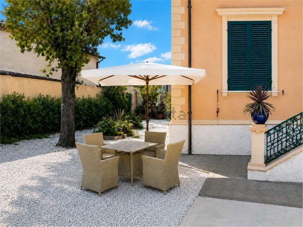 casa indipendente in affitto a Forte dei Marmi