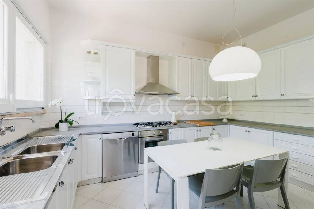 casa indipendente in affitto a Forte dei Marmi