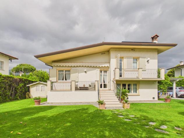 casa indipendente in affitto a Forte dei Marmi