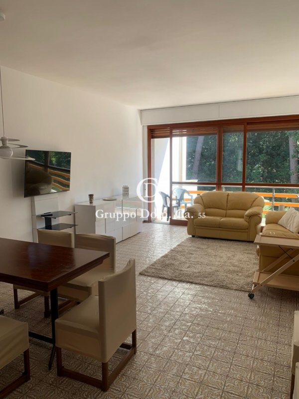 appartamento in affitto a Forte dei Marmi in zona Roma Imperiale