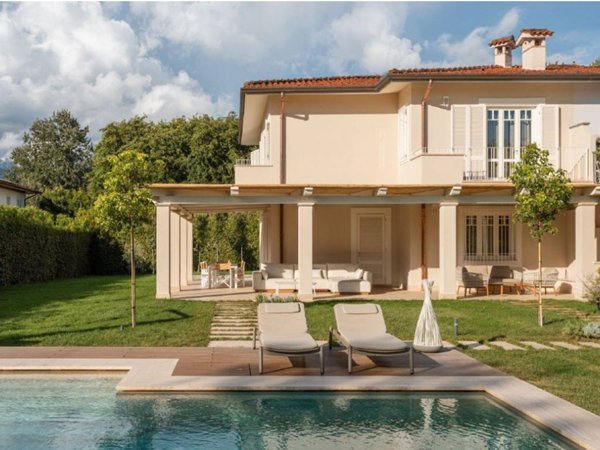 casa indipendente in affitto a Forte dei Marmi