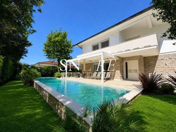 casa indipendente in affitto a Forte dei Marmi