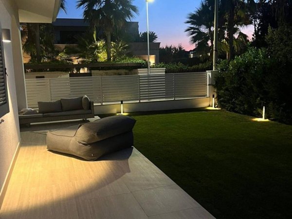 casa indipendente in affitto a Forte dei Marmi in zona Vittoria Apuana