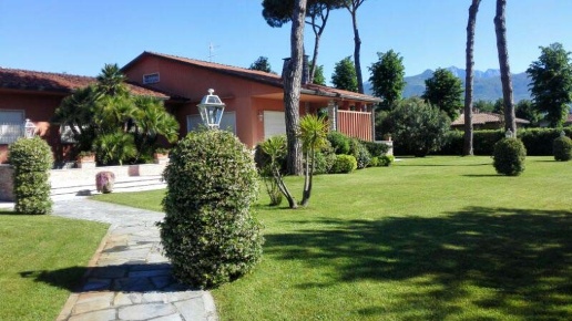 casa indipendente in affitto a Forte dei Marmi