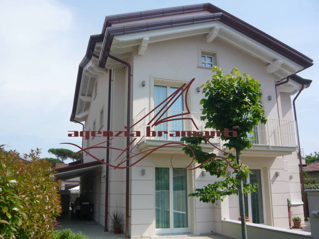 casa indipendente in affitto a Forte dei Marmi