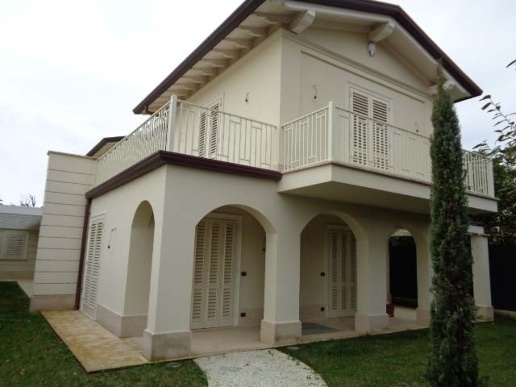 casa indipendente in affitto a Forte dei Marmi