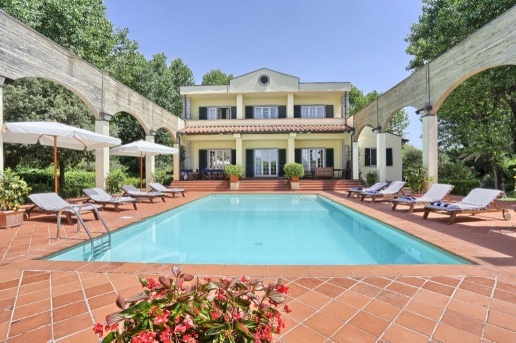 casa indipendente in affitto a Forte dei Marmi in zona Vittoria Apuana