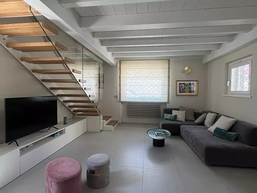 casa indipendente in affitto a Forte dei Marmi in zona Roma Imperiale