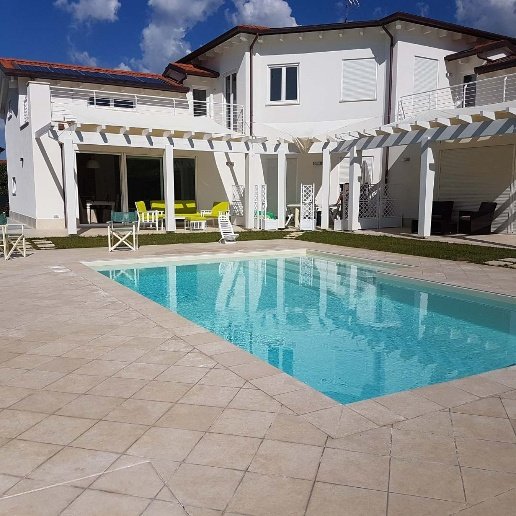 casa indipendente in affitto a Forte dei Marmi