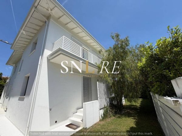 casa indipendente in affitto a Forte dei Marmi in zona Vittoria Apuana