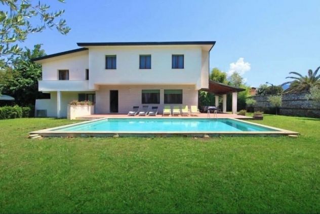casa indipendente in affitto a Forte dei Marmi