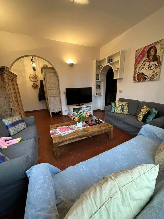 appartamento in affitto a Forte dei Marmi in zona Roma Imperiale