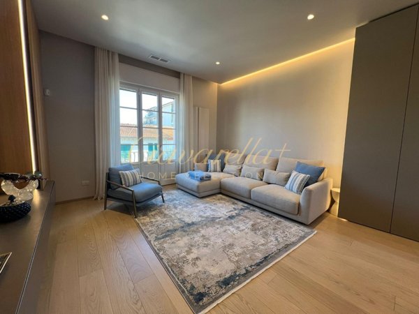 appartamento in affitto a Forte dei Marmi in zona Roma Imperiale