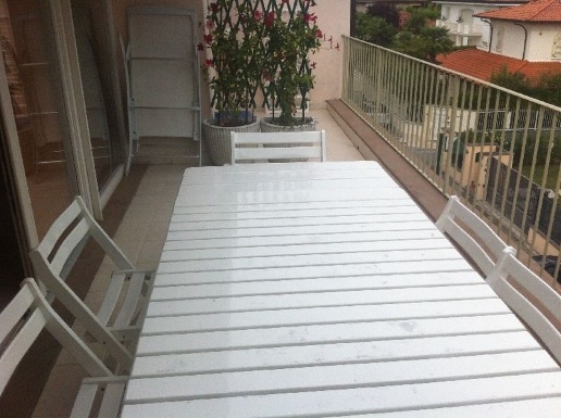 appartamento in affitto a Forte dei Marmi in zona Roma Imperiale