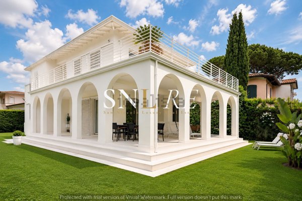 casa indipendente in affitto a Forte dei Marmi in zona Vittoria Apuana