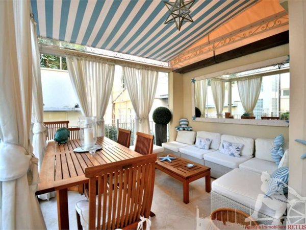 appartamento in affitto a Forte dei Marmi in zona Roma Imperiale