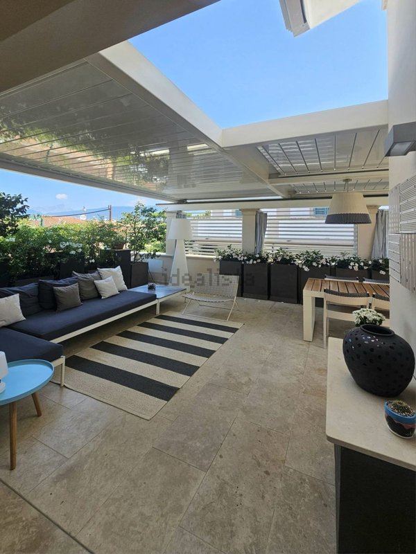 appartamento in affitto a Forte dei Marmi in zona Roma Imperiale