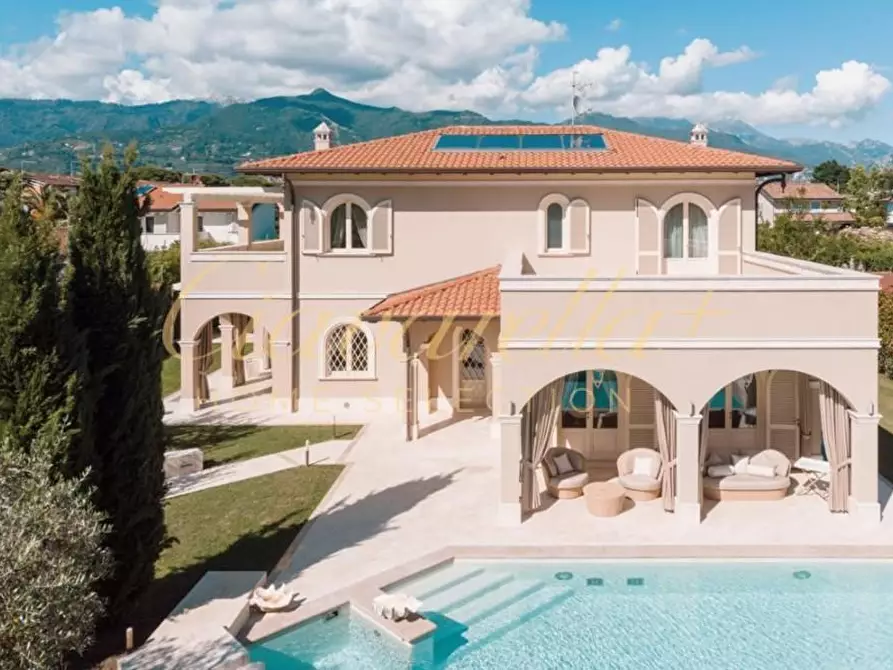 casa indipendente in affitto a Forte dei Marmi