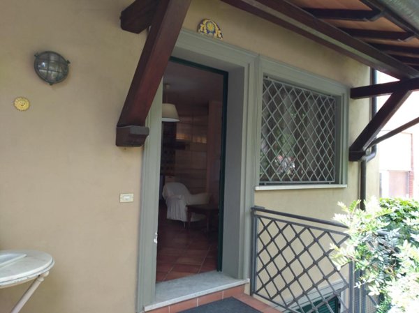 pentavano in affitto a Forte dei Marmi in zona Vittoria Apuana