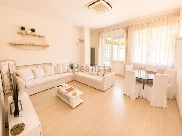 appartamento in affitto a Forte dei Marmi in zona Roma Imperiale