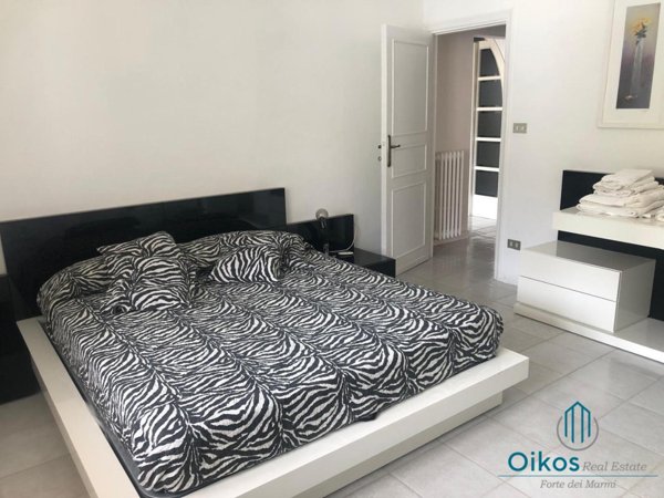 casa indipendente in affitto a Forte dei Marmi in zona Roma Imperiale