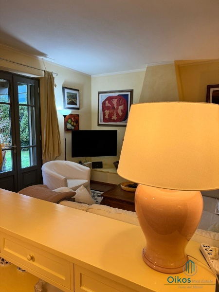 casa indipendente in affitto a Forte dei Marmi in zona Vittoria Apuana