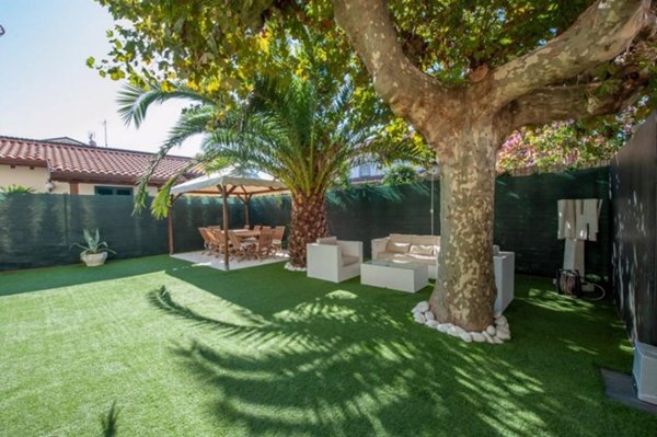 casa indipendente in affitto a Forte dei Marmi in zona Roma Imperiale