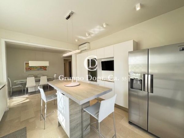 casa indipendente in affitto a Forte dei Marmi in zona Vittoria Apuana