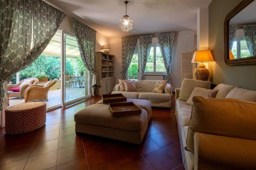 casa indipendente in affitto a Forte dei Marmi in zona Vaiana