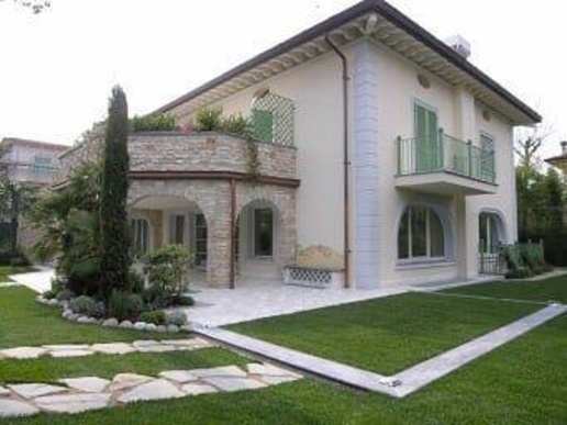 casa indipendente in affitto a Forte dei Marmi in zona Roma Imperiale