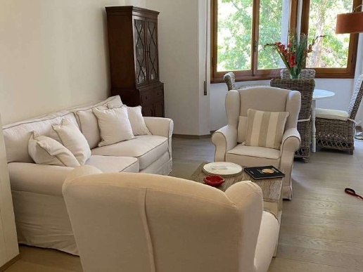 appartamento in affitto a Forte dei Marmi in zona Roma Imperiale