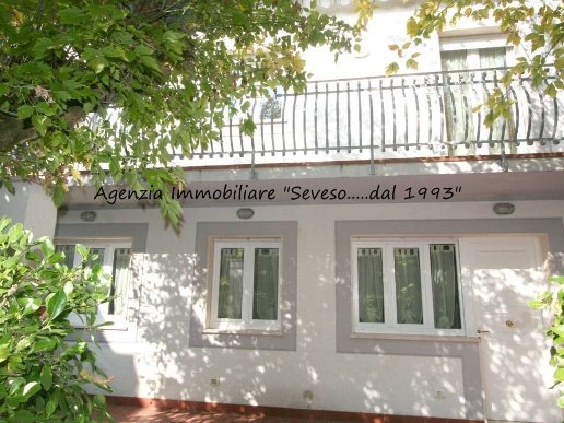 casa indipendente in affitto a Forte dei Marmi in zona Roma Imperiale