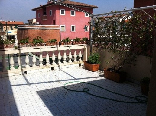 appartamento in affitto a Forte dei Marmi in zona Roma Imperiale