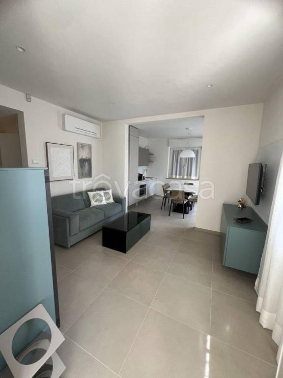 appartamento in affitto a Forte dei Marmi in zona Roma Imperiale