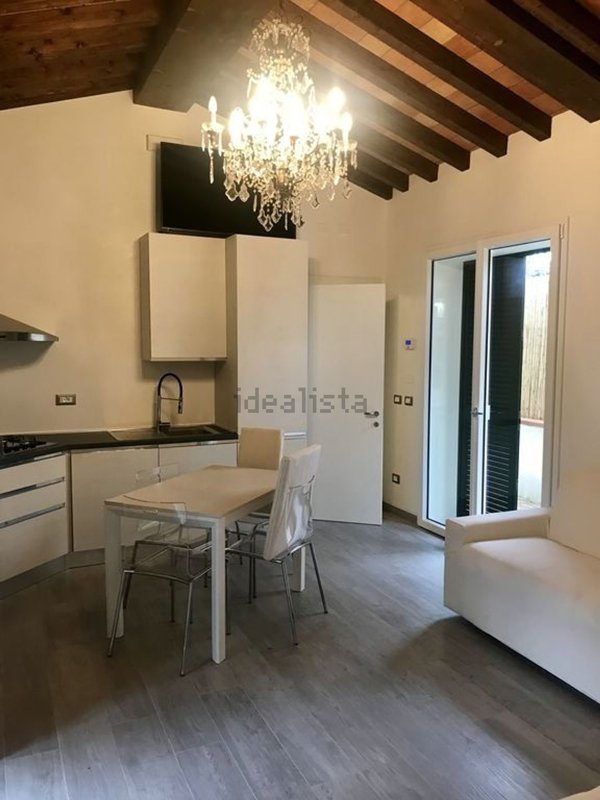 casa indipendente in affitto a Forte dei Marmi in zona Roma Imperiale