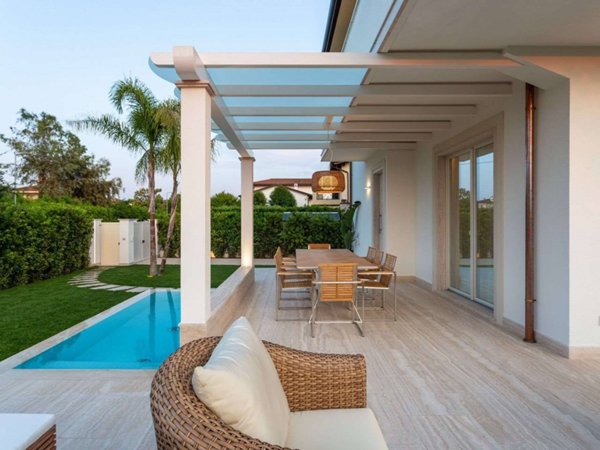 casa indipendente in affitto a Forte dei Marmi in zona Vittoria Apuana