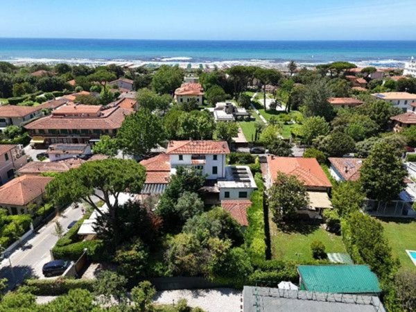 appartamento in affitto a Forte dei Marmi