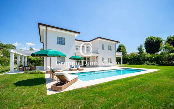 casa indipendente in affitto a Forte dei Marmi