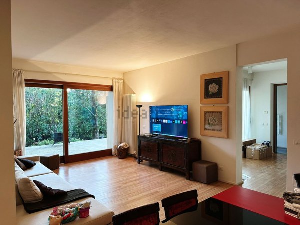 casa indipendente in affitto a Forte dei Marmi in zona Vittoria Apuana