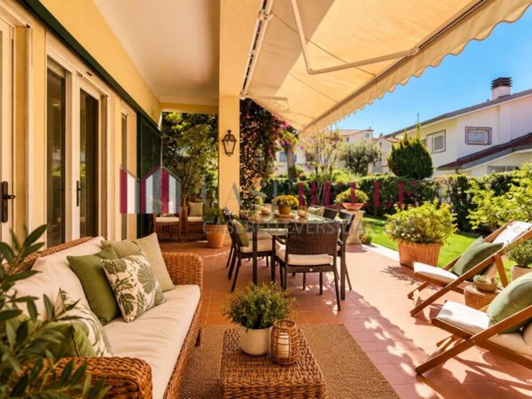 casa indipendente in affitto a Forte dei Marmi in zona Roma Imperiale