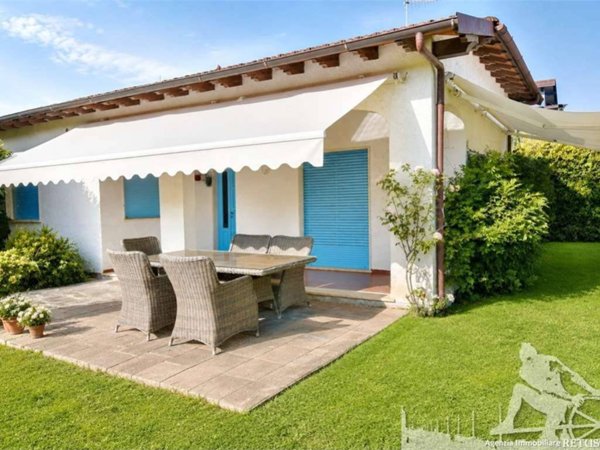 casa indipendente in affitto a Forte dei Marmi in zona Roma Imperiale